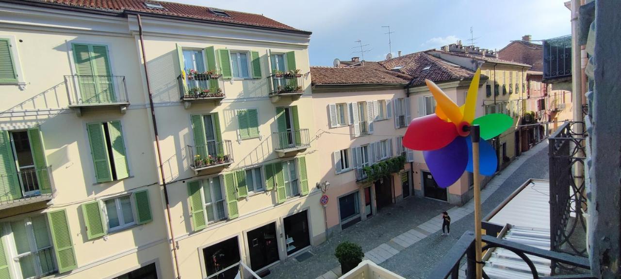 Ca' Balenga - Centralissimo Con Posto Auto Coperto Gratuito Asti Luaran gambar