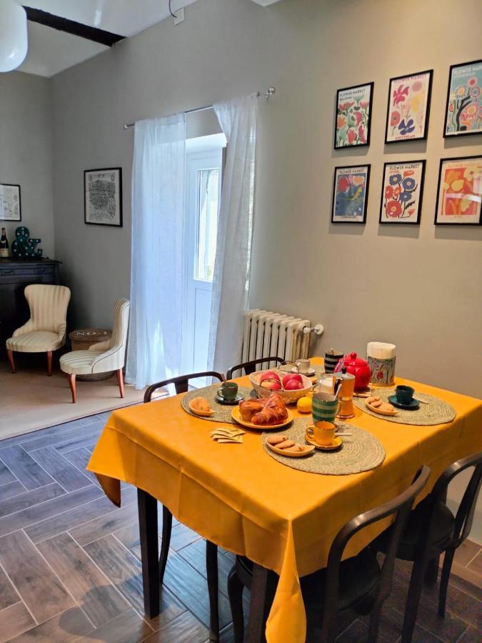 Ca' Balenga - Centralissimo Con Posto Auto Coperto Gratuito Asti Luaran gambar